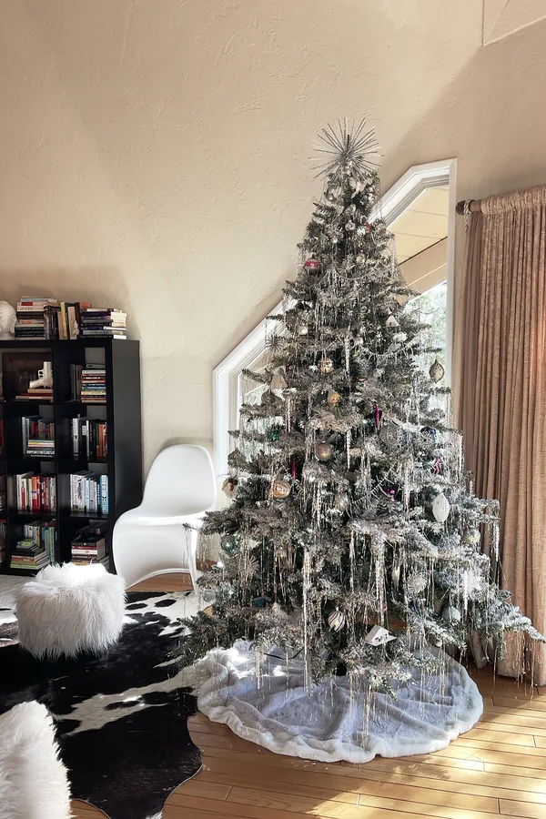 90s christmas decor idea 3