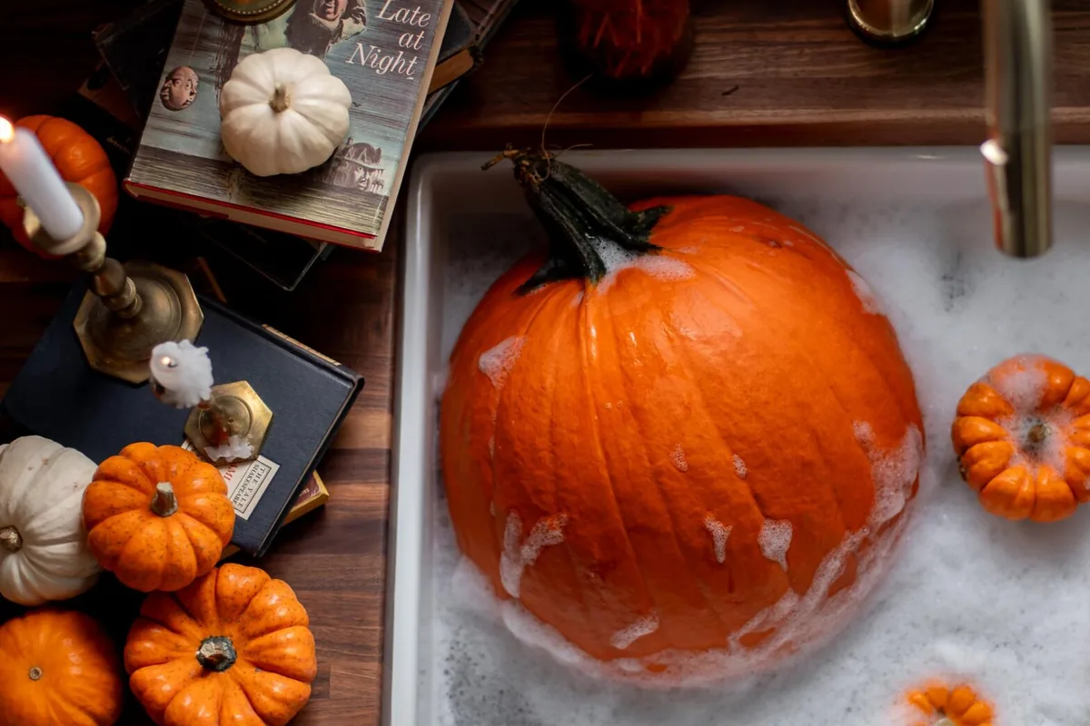 how to paint pumpkins idea 3