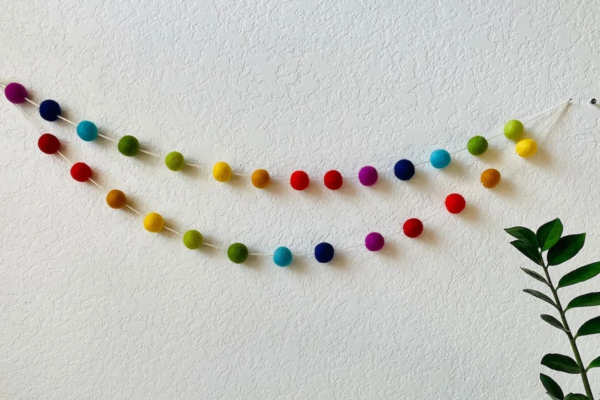 felt garland idea 6