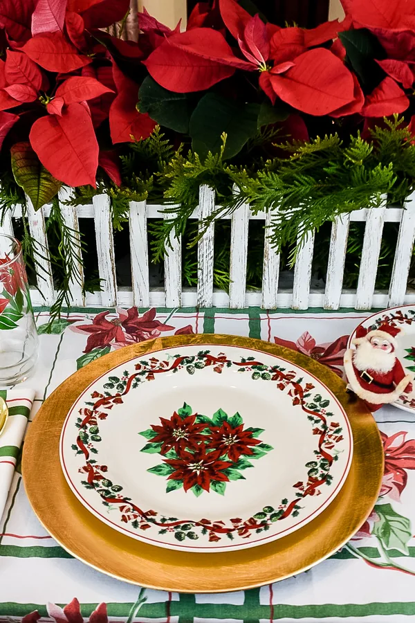 poinsettia decor idea 7