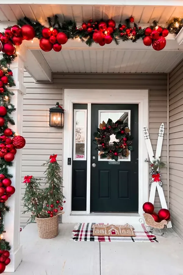 christmas door decorating contest idea 10