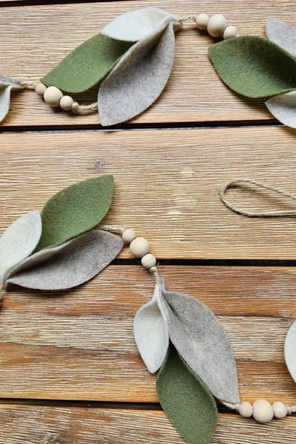 felt garland idea 11