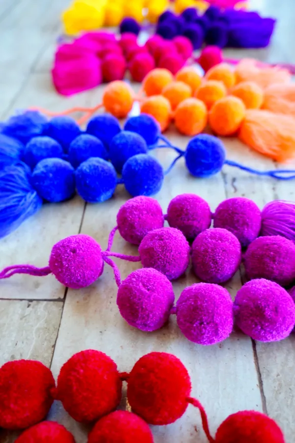 felt garland idea 12