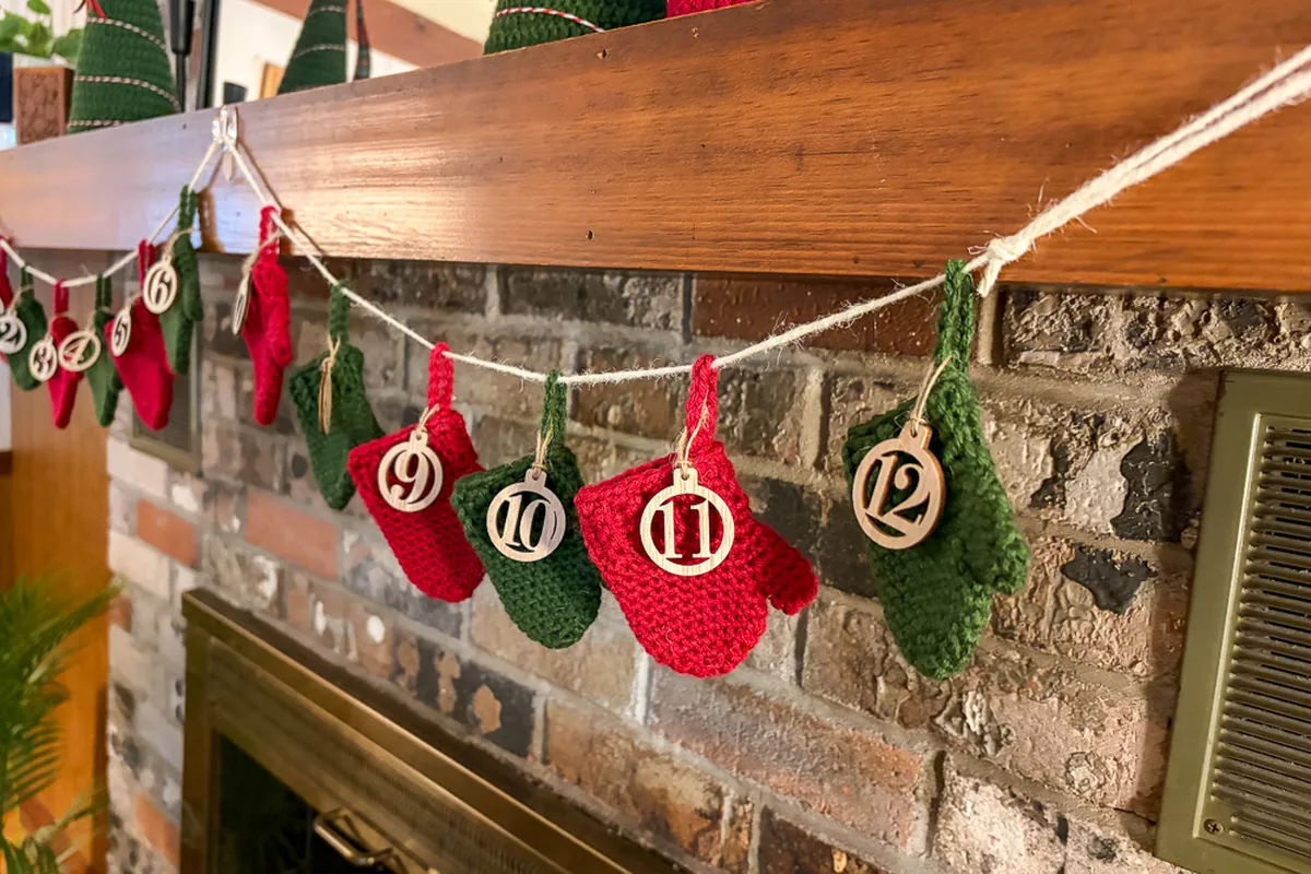 christmas mantle ideas idea 14